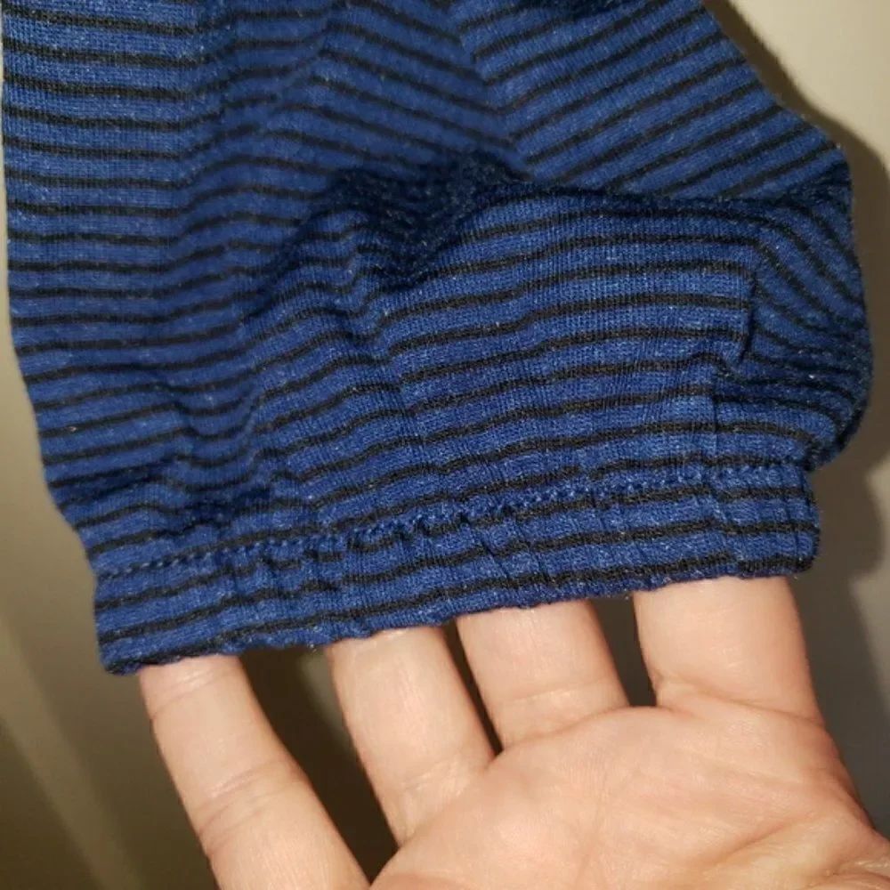 Crave Fame by Almost Famous Drawstring Pullover - Picture 4 of 6